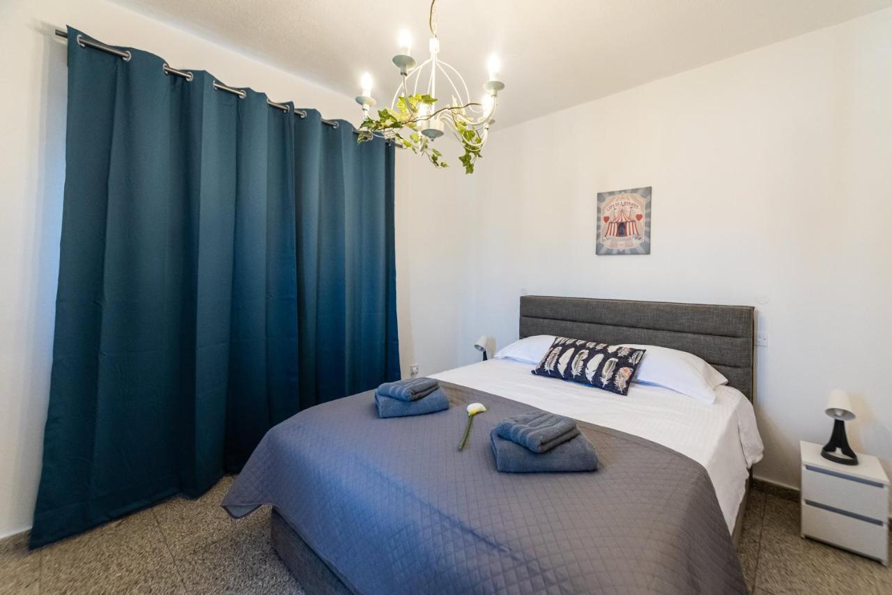 Serenityone - Centrally Located One Bedroom Apt 圣纳帕 外观 照片